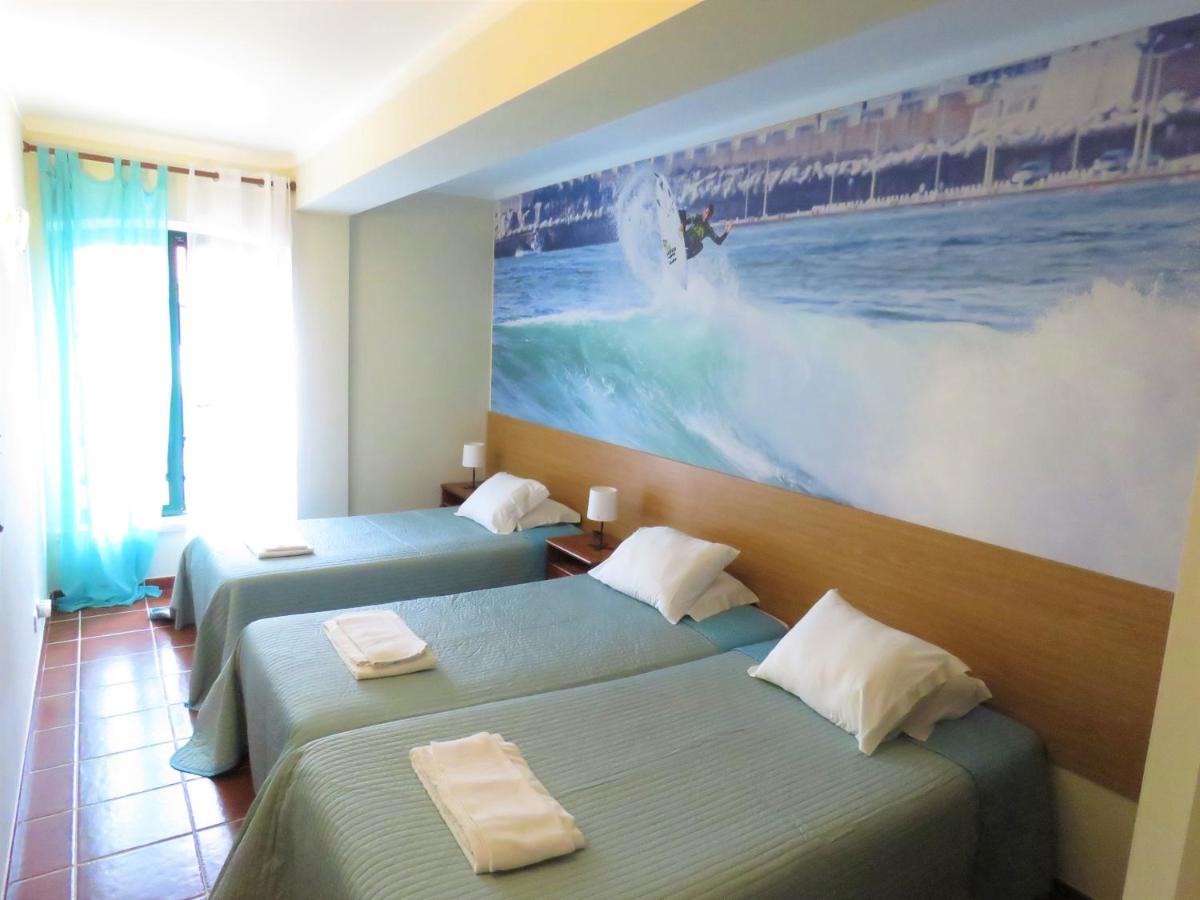 Supertubos Beach Hostel Атоґія-да-Балея Екстер'єр фото