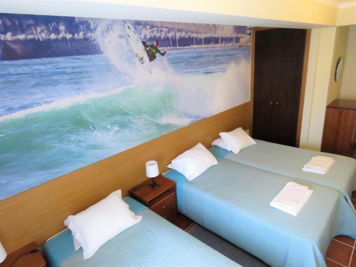 Supertubos Beach Hostel Атоґія-да-Балея Екстер'єр фото